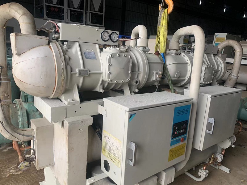 二手CUW120D5Y大金冷水机组